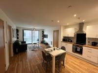 Manchester Waterside Retreat - B&B