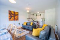 61 - Spacious Three Bed Apartment - B&B Galway