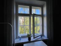 Topfloor apartment with courtyard views - B&B Helsinki