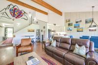 Colorful Condo in Pagosa Springs with Patio! - B&B