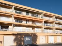 Grand T2 proche mer avec piscine collective, climatisation, parking étroit - B&B Le Lavandou