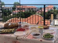 Sofias Seaview Appartment - B&B