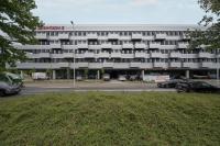 Apartamenty Zwycięska z klimatyzacją, FREE GARAGE Wrocław by Noclegi Renters - Bed and Breakfast