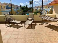 Palm Suites E-6-two-level apartment with a view of the pool - B&B Punta Cana