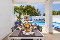 Villa Chiquito Albufeira - Private Pool&Parking - BBQ&AC&WI-FI - Chambres d'hôtes Albufeira