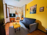 Casa singola con spazio auto e giardino - B&B Mestre