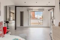 Impresionante ático en Tetuán - Palacios 2-2 - B&B Madrid