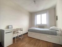 Joli T4 avec balcon, place de parking - Oradou - B&B Clermont-Ferrand