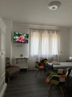 Double or Twin Room with Bathroom