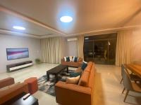 3 bedroom luxury Apartment - B&B