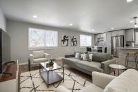 Serene 4-Bedroom Getaway in Arvada! Pet-friendly! - B&B
