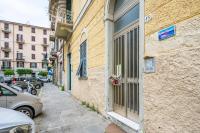 Yellow Apartment near the Train Station with Balcony - Chambres d’hôtes La Spezia