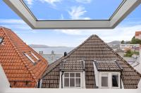 100sqm 5BR behind Bryggen - King beds - Family Friendly - Chambres d’hôtes Bergen