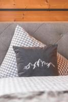 Comfort Two-Bedroom Apartment with Terrace