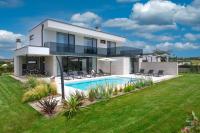 Villa Celi whit heating pool Fazana Pula - Chambres d’hôtes Fažana
