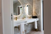 One-Bedroom Bungalow