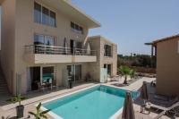 Michalianna Suites "by Checkin" - Bed and Breakfast Goúves