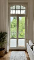 Frauenapartment Schönes Apartment mit Balkon am Bergpark Wilhelmshöhe - Ferienwohnung