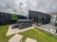 The Hideaway - Luxury Country Retreat - Bed and Breakfast