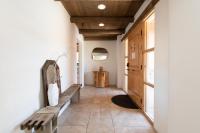 Desert Lily - Sunrise Suite with private hot tub and shared pool - B&B Joshua Tree