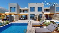 Villa con Piscina Privata