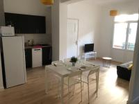 T3 refait à neuf, lumineux et confortable - Bed and Breakfast