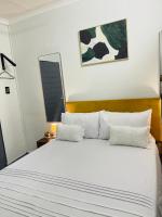 Private Cosy Cottage on Pelican - Bed and Breakfast Durban