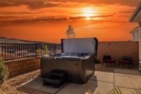 Angels Landing3bed2ba Private Hot Tub - B&B