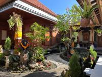 Ananda House - Bed and Breakfast Ubud