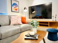 T201 Brand NEW Downtown Canmore 3BD & 2BT, BBQ, Free Parking - B&B Canmore