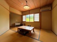 Vierbettzimmer im japanischen Stil