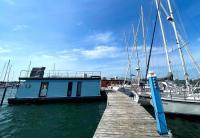 LILLEMOR - Stern Hausboot - Ferienwohnung Fehmarnsund