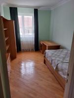 Appartamento con 3 Camere da Letto