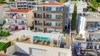 Exlusive Villa M -Baska Voda - Bed and Breakfast
