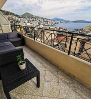 Liv Skyline Apartment - B&B