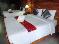 King Room with Two King Beds