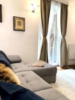 Duomo area 2 bedroom Appartment Deluxe - Bed and Breakfast Milaan