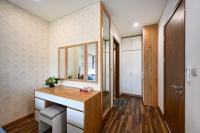 Appartamento con 2 Camere da Letto e Balcone
