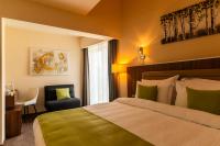 Triple Room with Garden View