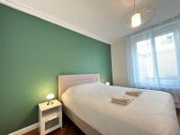 Reims - Place du forum spacieux T2 au centre-ville - Chambres d'hôtes Reims
