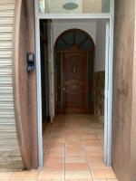Apartamento céntrico con WIFI y climatizado de 1 habitación y sofá-cama para 3 personas - Chambres d'hôtes Santa Coloma de Farners