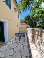 Nature's Nook Paxos - B&B
