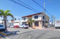 13th Street, 2 Bedroom by Deco 305- Walk to Beach - B&B Miami Beach