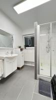 Apartment 13 - 3 Schlafzimmer - modern und komfortabel - Chambres d’hôtes Kehl