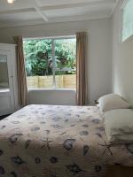 4 Parris St - Bed and Breakfast New Plymouth