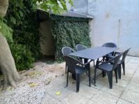 Malebranche - Maison en hypercentre avec cour - B&B Amboise