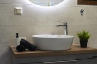 Το Σπίτι της Γιαγιάς 2 (Grandma's House 2) - B&B Kondopoúlion