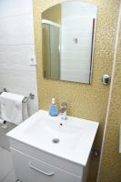 Chambre Double Deluxe (2 Adultes + 1 Enfant)