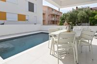 Apartment mit Terrasse
