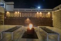 Hillside Crest Villa 5 BHK with swimming pool indoor games - Chambres d’hôtes Mahabaleshwar